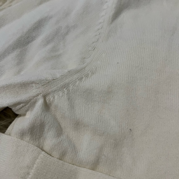 GAP Women's Ivory Button-Up Cardigan size M - Picture 3 of 4